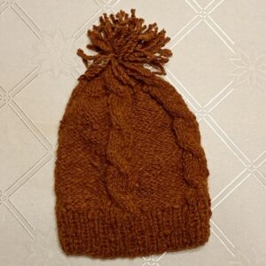 Ciepła czapka z wełny alpak
